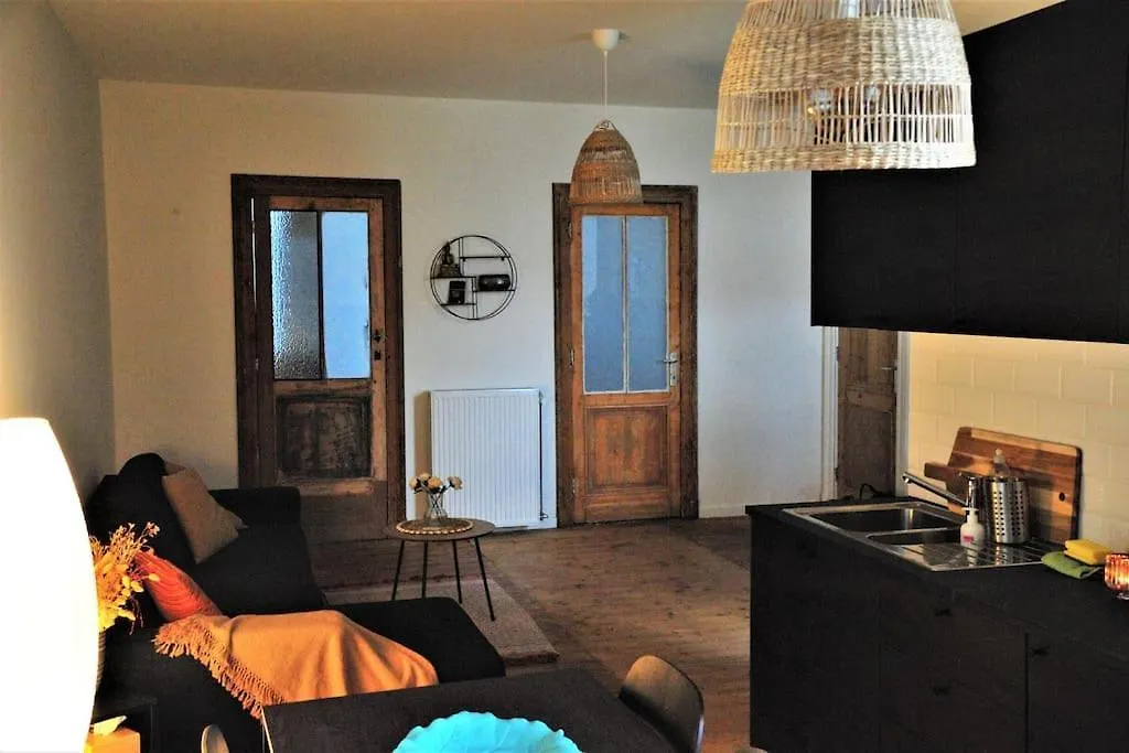 Tropical Dive, 2Bdr Apartment Antwerp